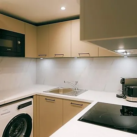 Hotel apartamentowy Miranove