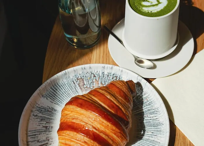 Apart-hotel Miranove