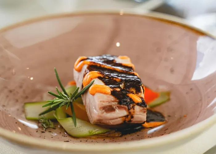 Apart-hotel Miranove